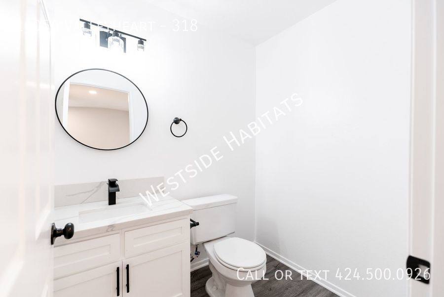 Townhouse for rent at 14056 Valleyheart, Sherman Oaks, CA 91423