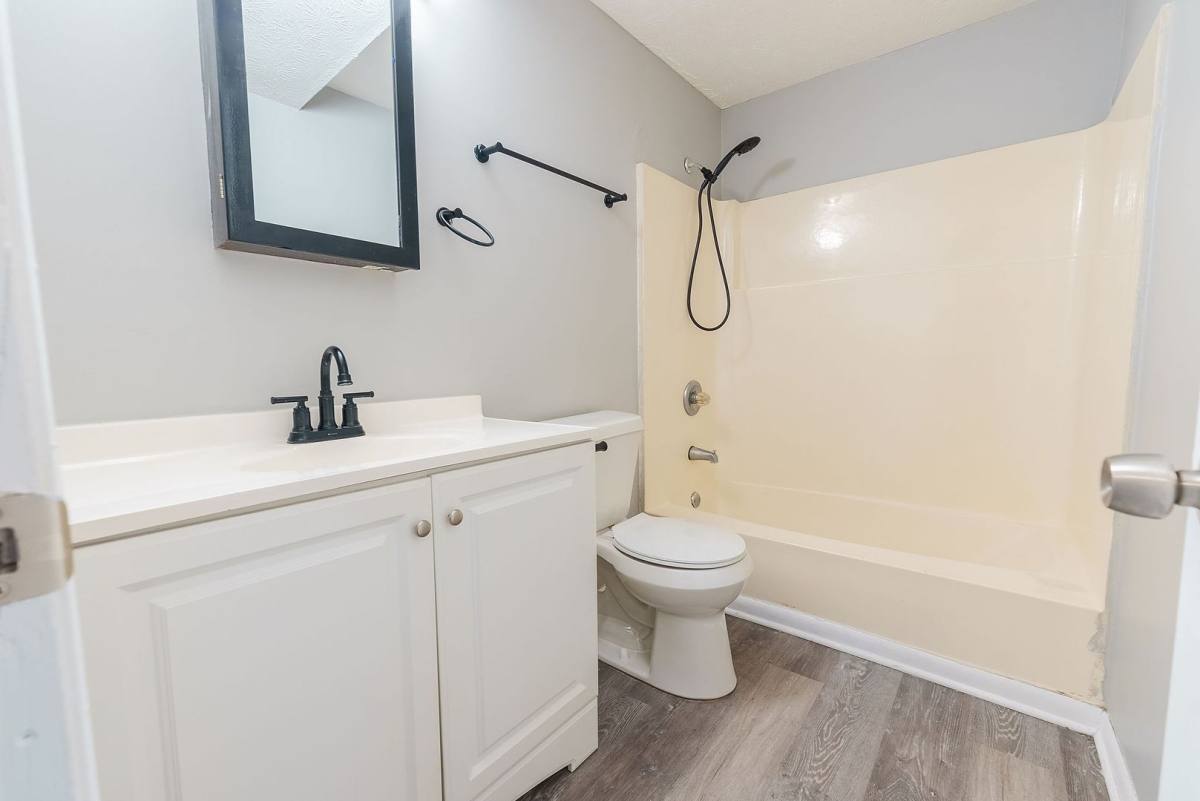 Townhouse for rent at 100 Heritage Circle #122, Bucyrus, OH 44820