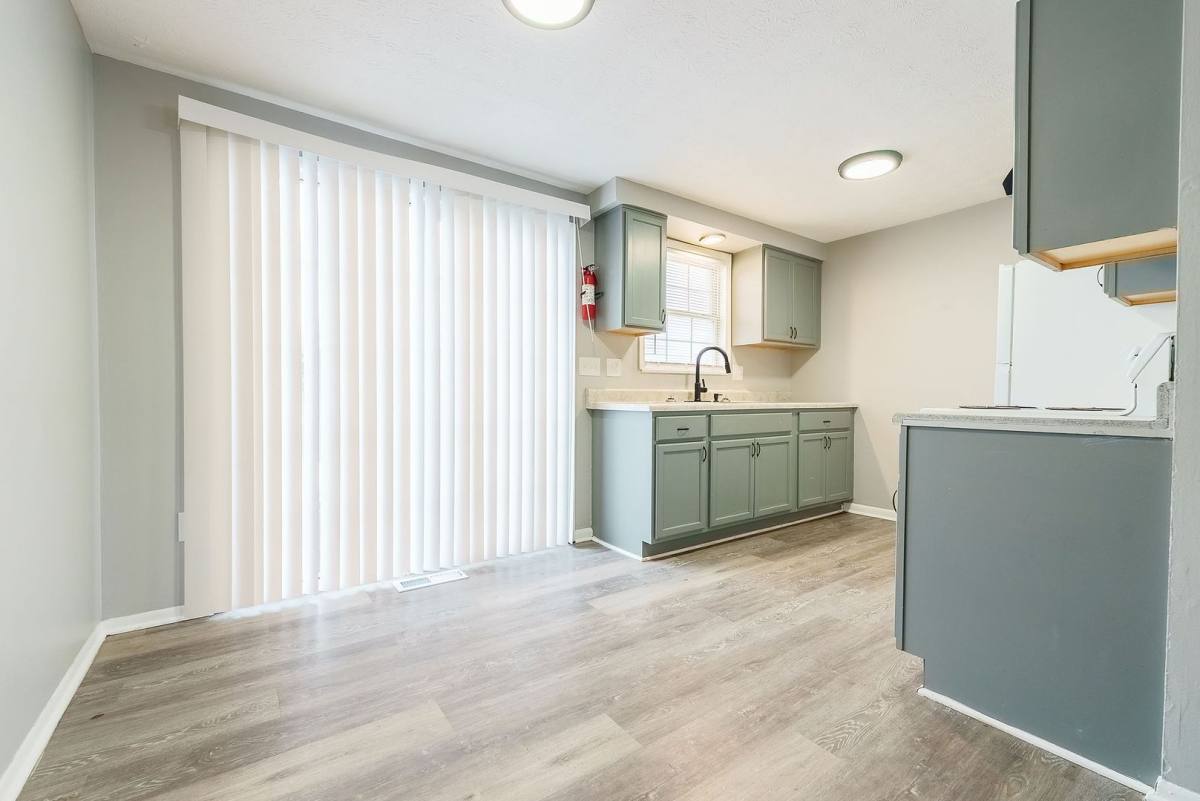 Townhouse for rent at 100 Heritage Circle #122, Bucyrus, OH 44820