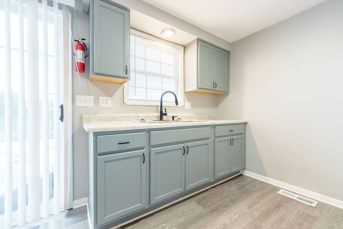 Townhouse for rent at 100 Heritage Circle #122, Bucyrus, OH 44820