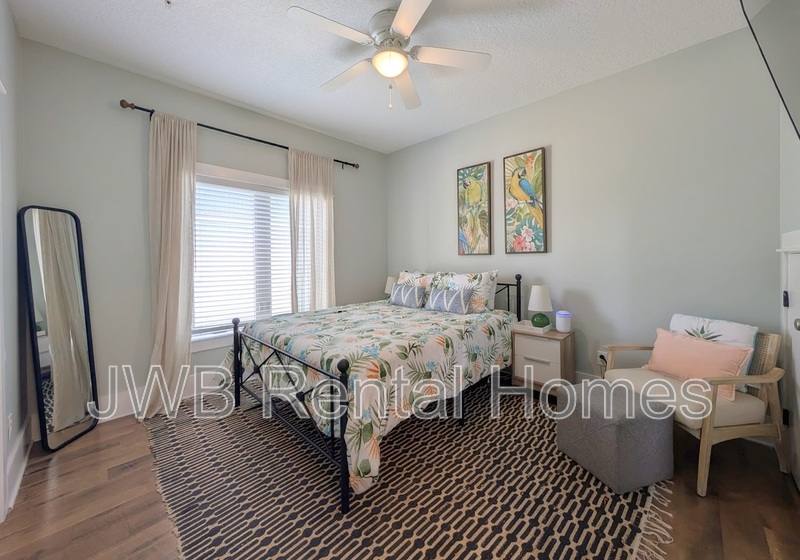 Condo for rent at 361 Ahern St, Atlantic Beach, FL 32233