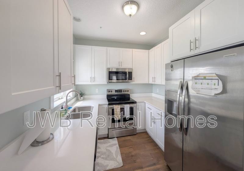 Condo for rent at 361 Ahern St, Atlantic Beach, FL 32233