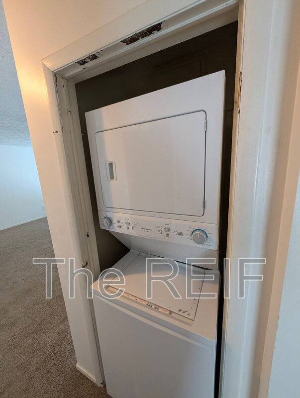 Apartment for rent at 719 Peachtree Place, Mason, MI 48854