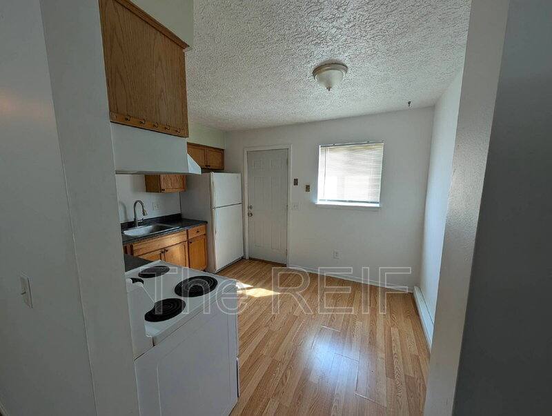 Apartment for rent at 719 Peachtree Place, Mason, MI 48854
