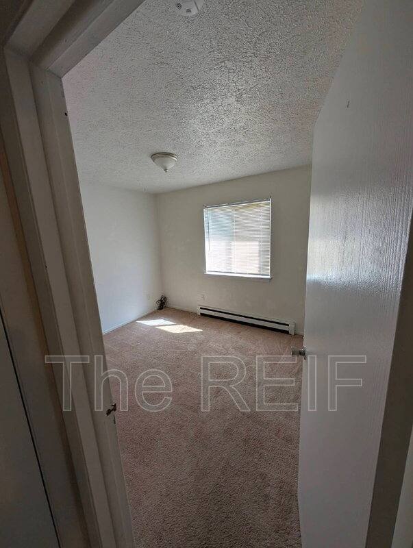 Apartment for rent at 719 Peachtree Place, Mason, MI 48854