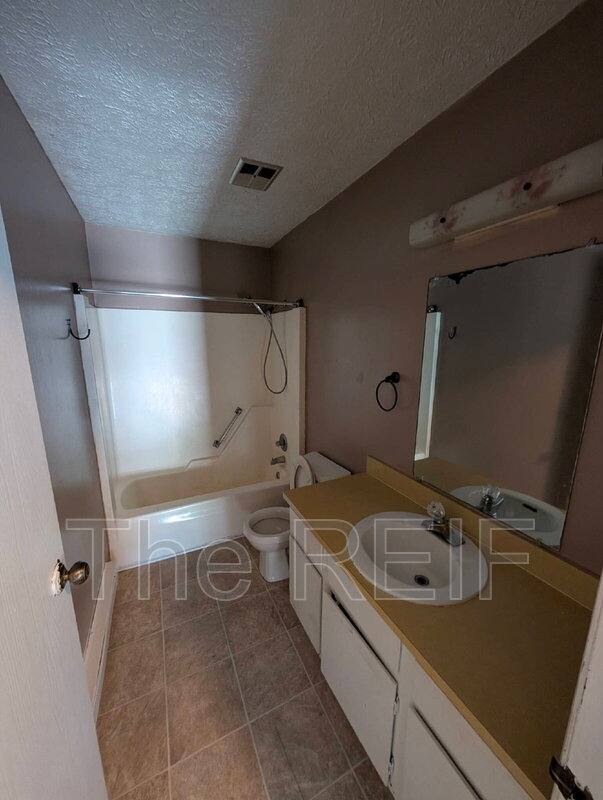 Apartment for rent at 719 Peachtree Place, Mason, MI 48854