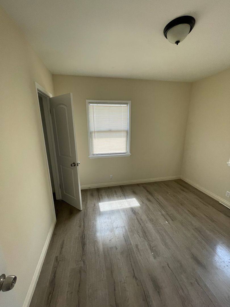 Apartment for rent at 1131 Okoboji Dr, Arcadia, CA 91007
