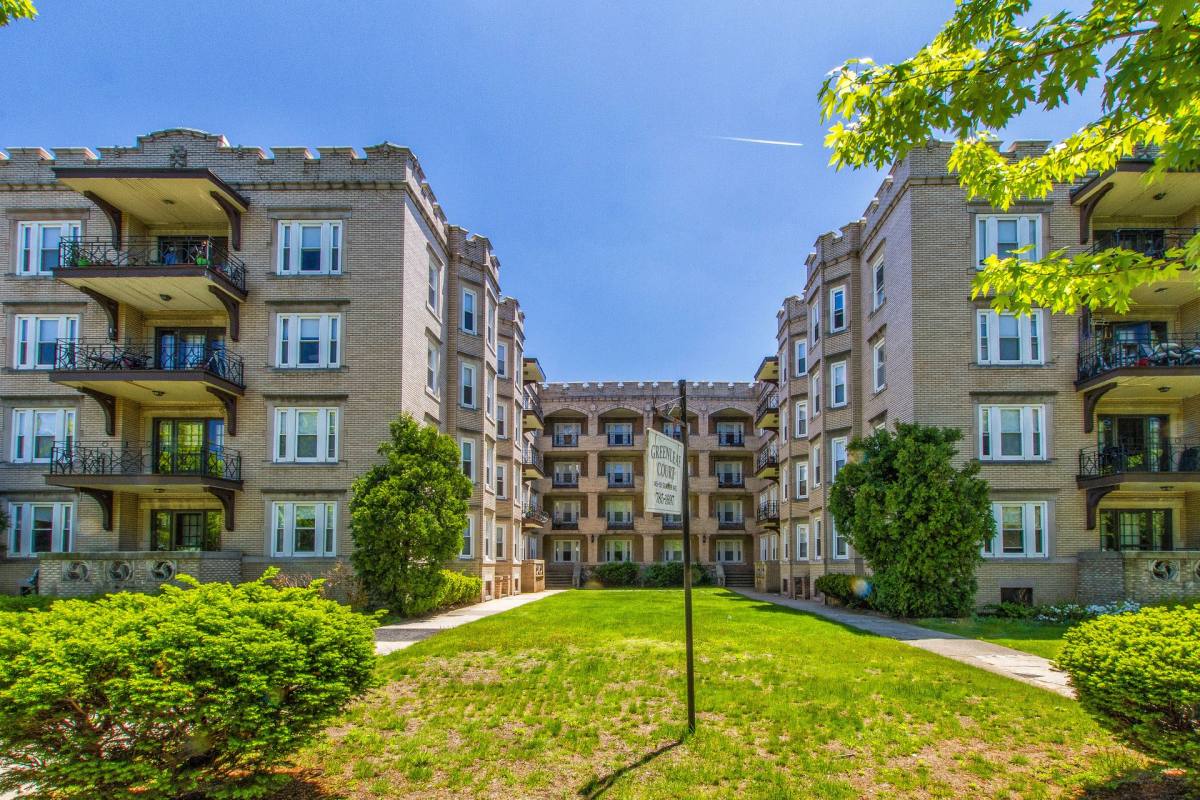 Apartment for rent at 145-151 Sumner Ave, Springfield, MA 01108