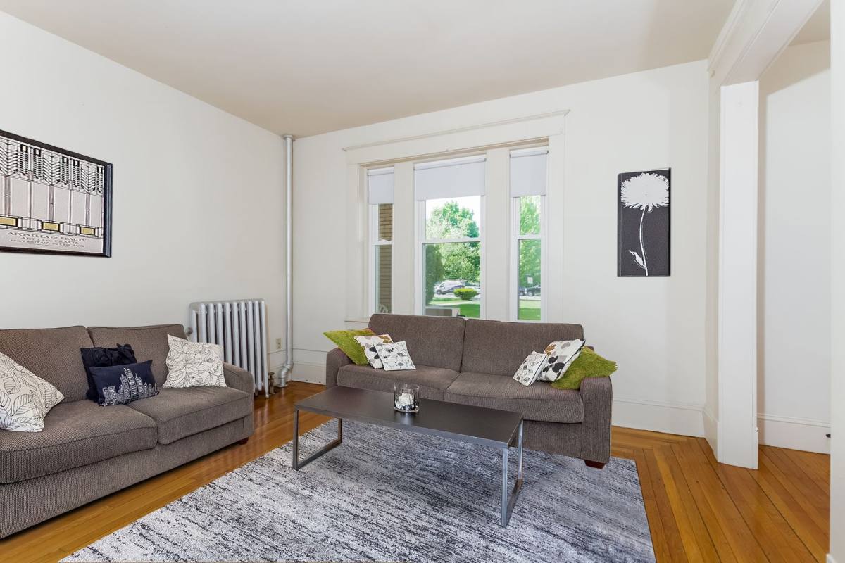 Apartment for rent at 145-151 Sumner Ave, Springfield, MA 01108