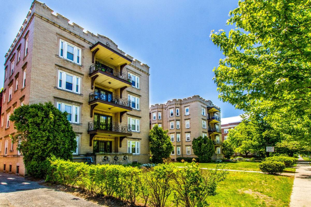 Apartment for rent at 145-151 Sumner Ave, Springfield, MA 01108