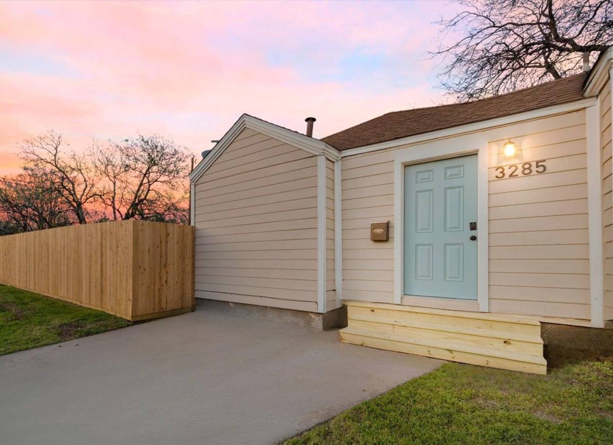House for rent at 3285 Clover Lane, Fort Worth, TX 76107
