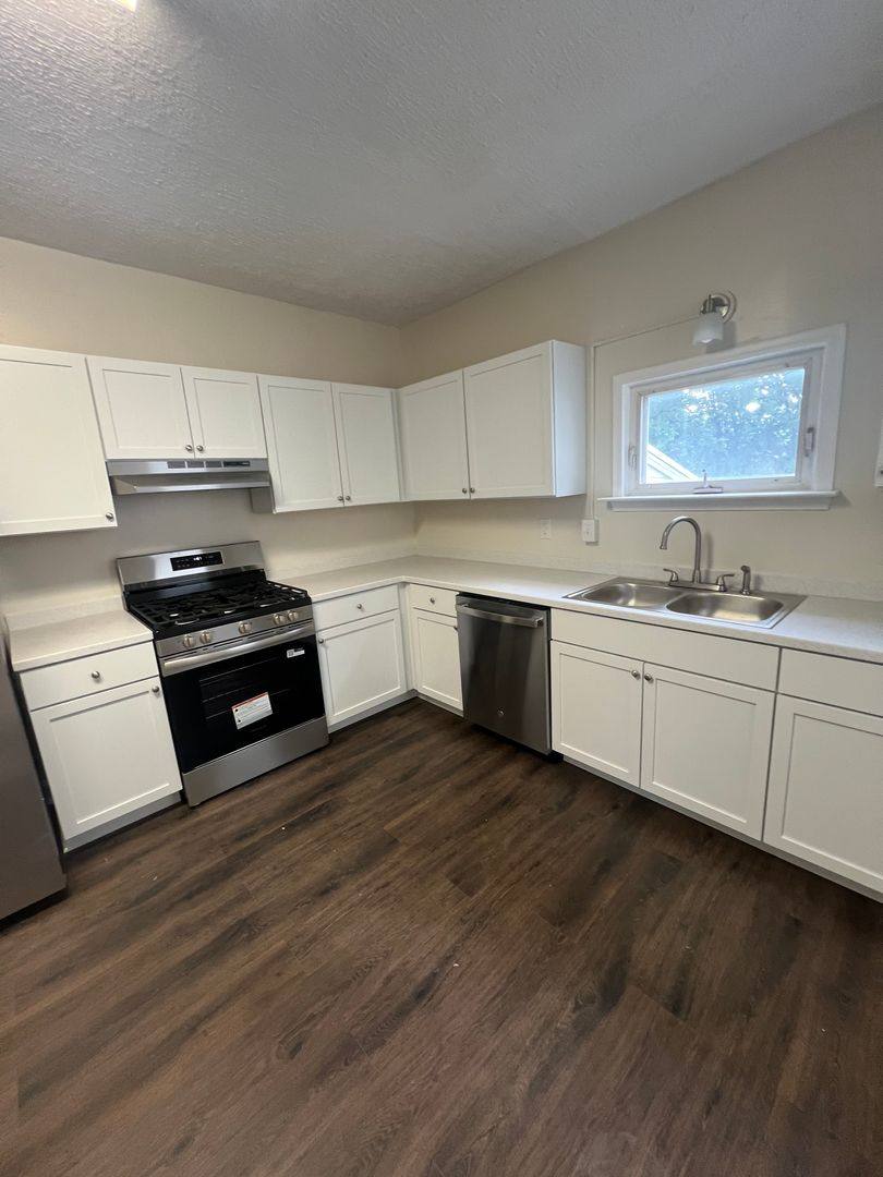 House for rent at 153 Cedar St, Carlisle, PA 17013