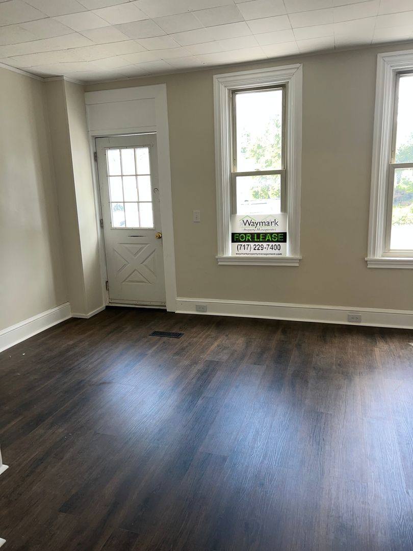 House for rent at 153 Cedar St, Carlisle, PA 17013