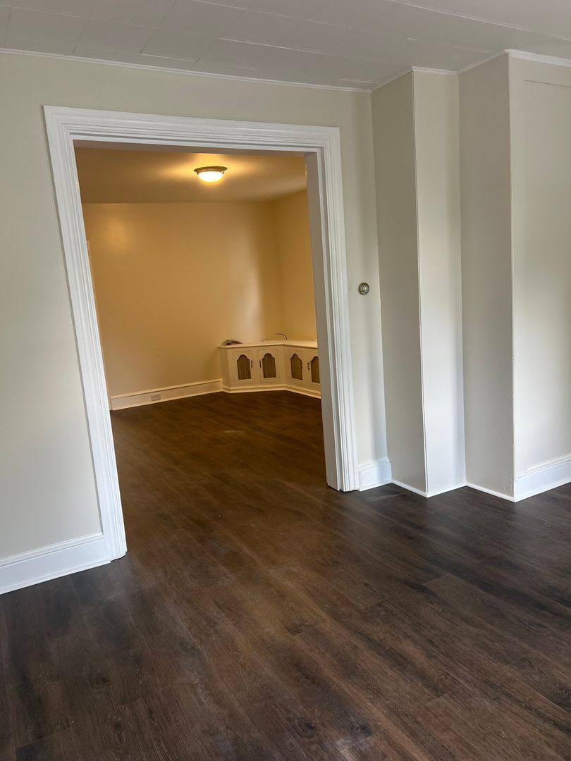 House for rent at 153 Cedar St, Carlisle, PA 17013