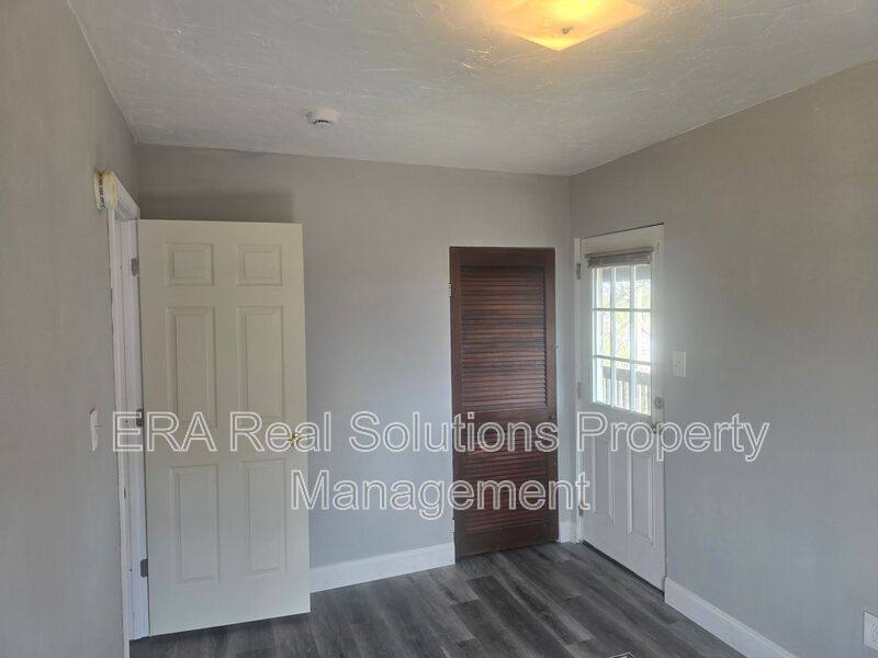 Apartment for rent at 3816 Bucyrus Ave, Cleveland, OH 44109