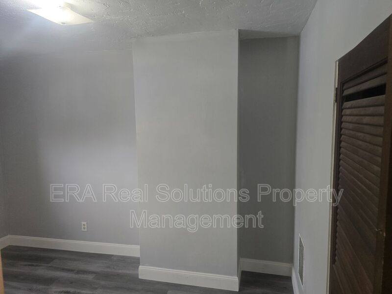 Apartment for rent at 3816 Bucyrus Ave, Cleveland, OH 44109
