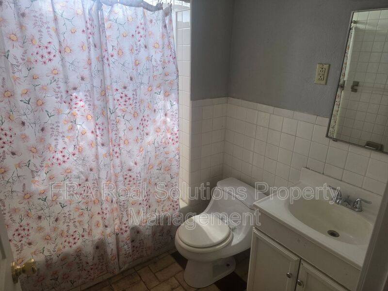 Apartment for rent at 3816 Bucyrus Ave, Cleveland, OH 44109