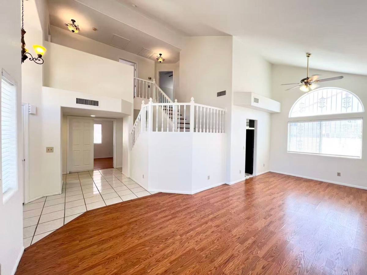 House for rent at 7525 Meadowoak Lane, Las Vegas, NV 89147