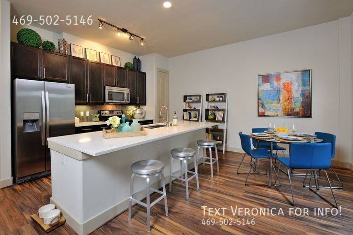 Apartment for rent at 422 W Riverside Dr, Austin, TX 78704