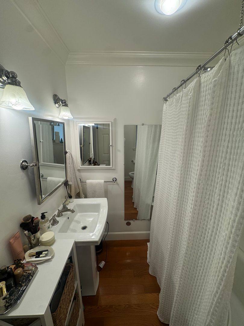 Apartment for rent at 1337 Danielson, Santa Barbara, CA 93108
