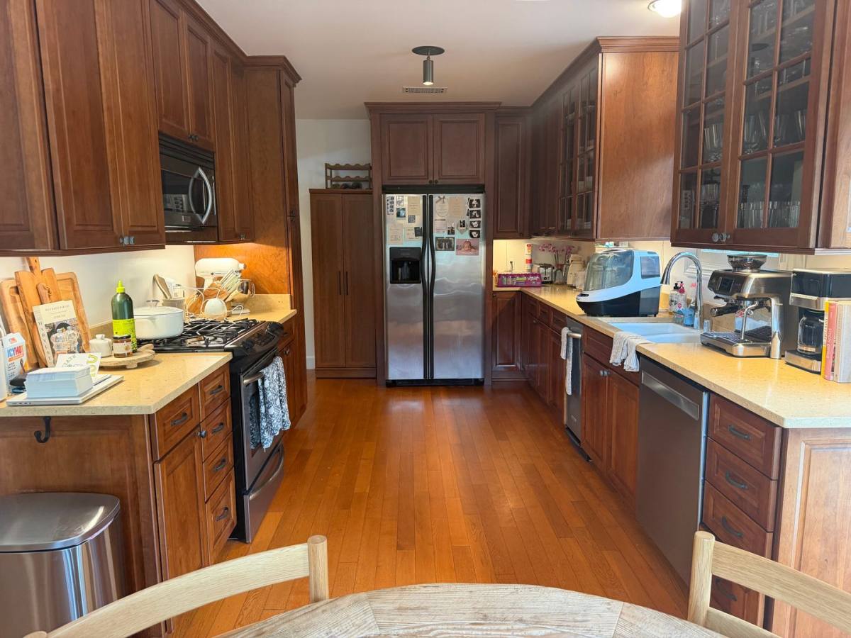 Apartment for rent at 1337 Danielson, Santa Barbara, CA 93108