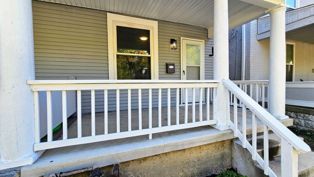 Apartment for rent at 258-260 S Souder Ave, Columbus, OH 43222