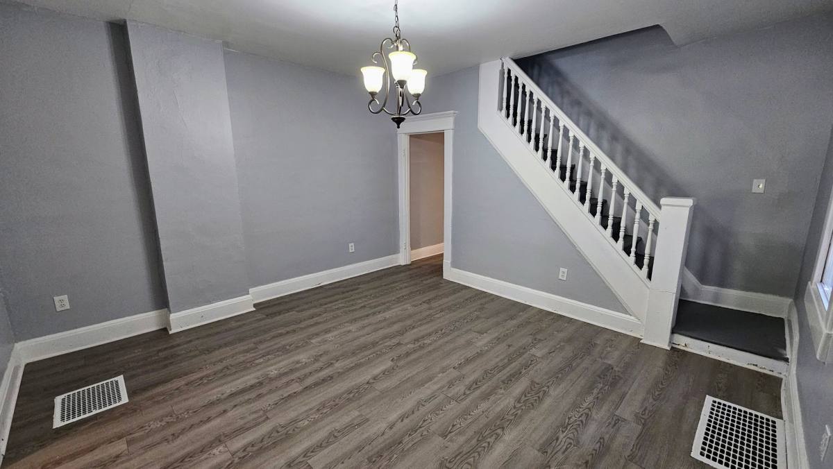 Apartment for rent at 258-260 S Souder Ave, Columbus, OH 43222