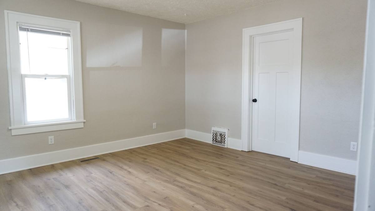 House for rent at 217 7th Ave NE, Minot, ND 58703