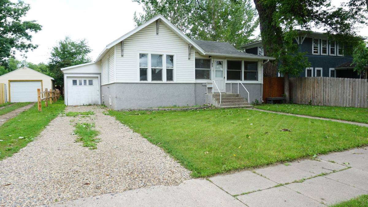 House for rent at 217 7th Ave NE, Minot, ND 58703