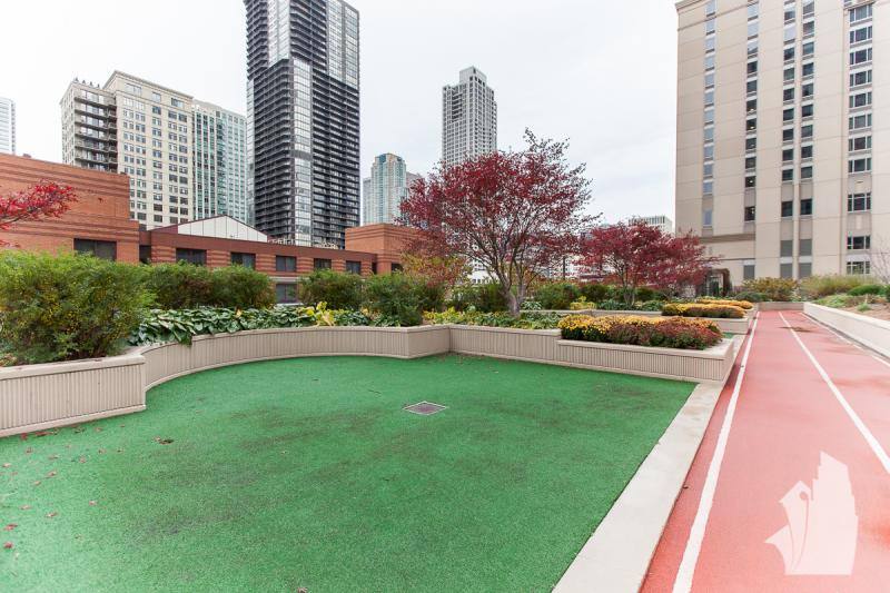Apartment for rent at 540 N State St, Chicago, IL 60654