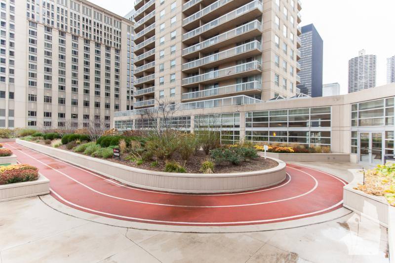 Apartment for rent at 540 N State St, Chicago, IL 60654