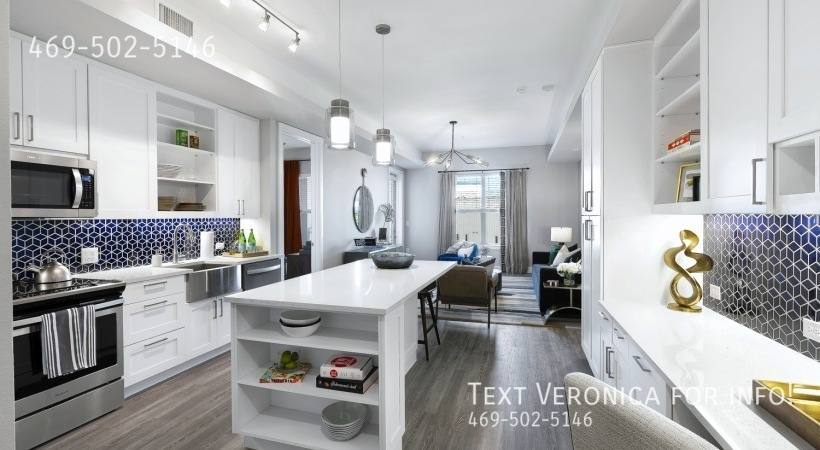 Apartment for rent at 10727 Domain Dr, Austin, TX 78758