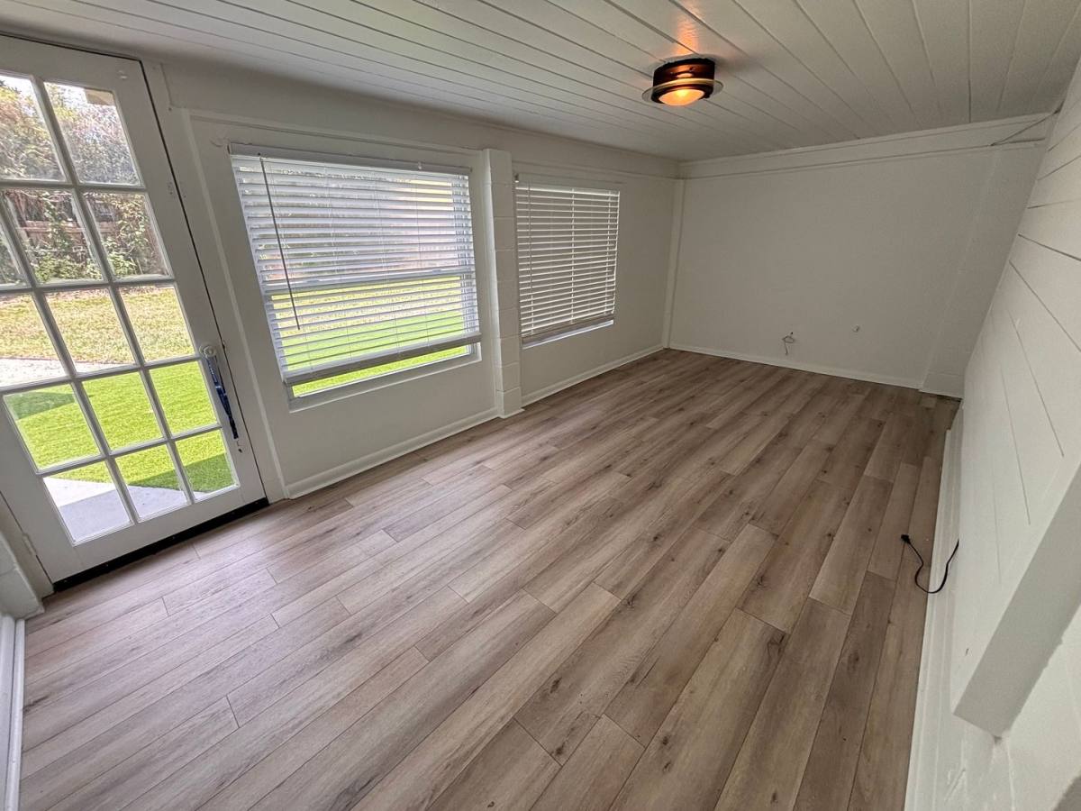 House for rent at 1619 2nd Ave N, Jacksonville Beach, FL 32250