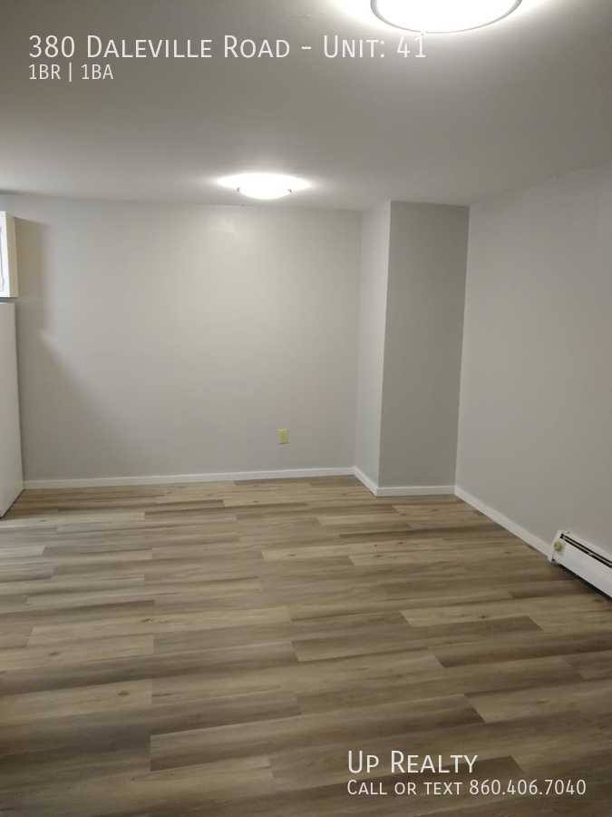 Apartment for rent at 380 Daleville Rd, Willington, CT 06279