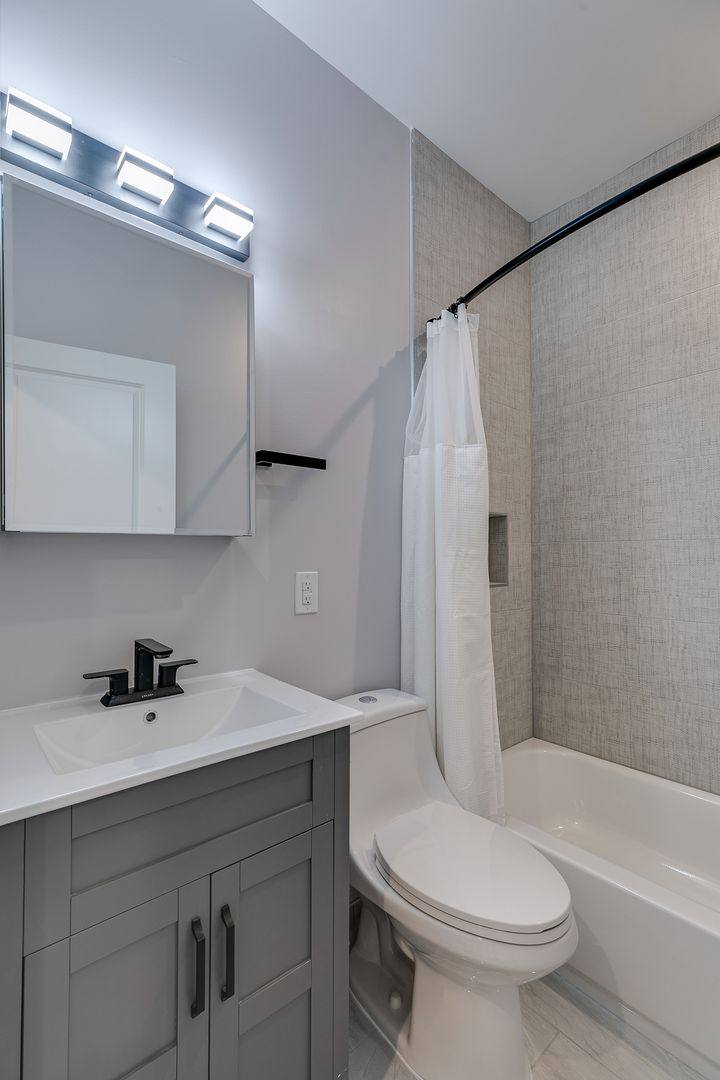 Apartment for rent at 815 N 41st St, Philadelphia, PA 19104