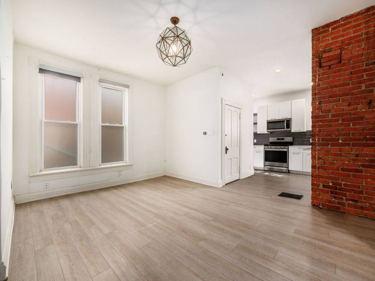 Apartment for rent at 201-205 W 1st Ave, Columbus, OH 43201