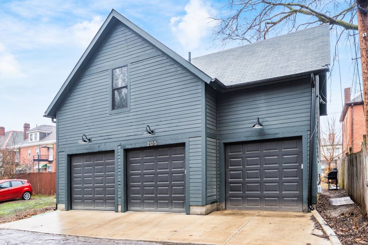 Apartment for rent at 201-205 W 1st Ave, Columbus, OH 43201