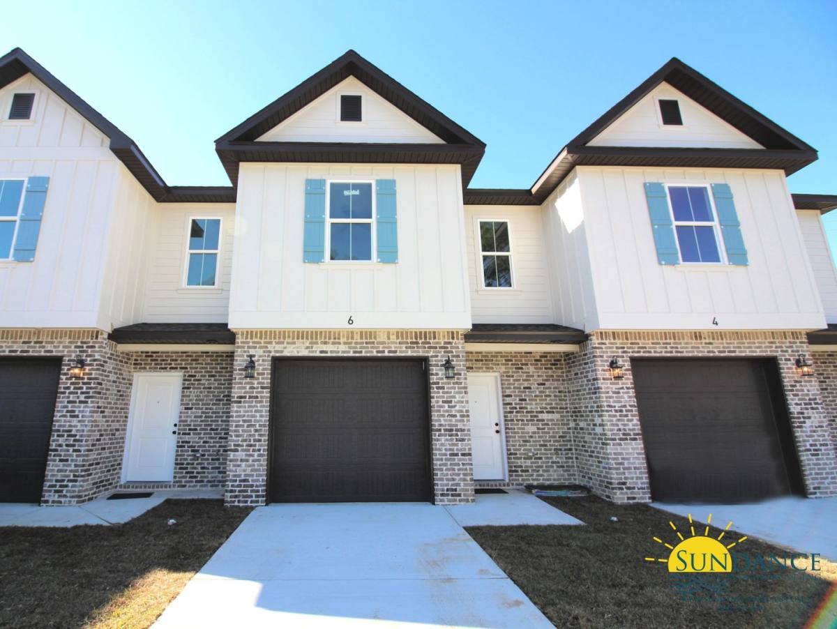 Townhouse for rent at 6 Alder Ave SE, Fort Walton Beach, FL 32548