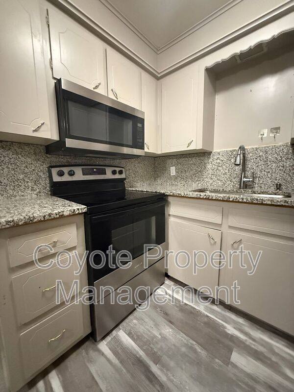 Condo for rent at 1737 S Peoria Ave #31, Tulsa, OK 74120