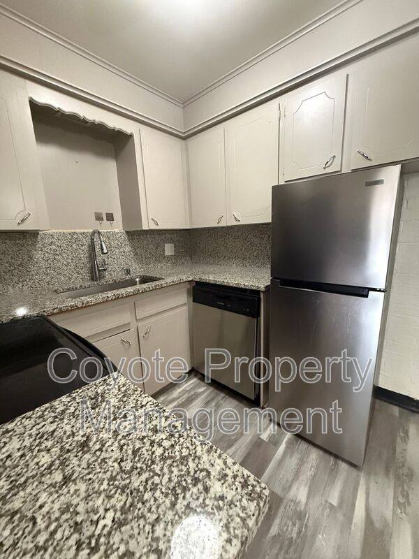 Condo for rent at 1737 S Peoria Ave #31, Tulsa, OK 74120