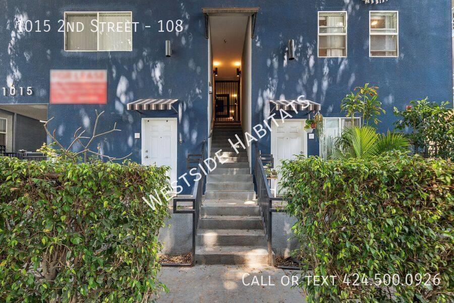 Apartment for rent at 1015 2nd St #108, Santa Monica, CA 90403