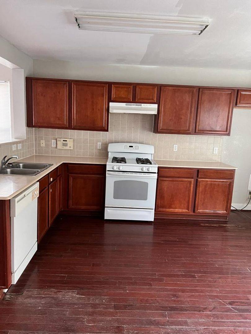 House for rent at 12011 Madison Oak St, Houston, TX 77038