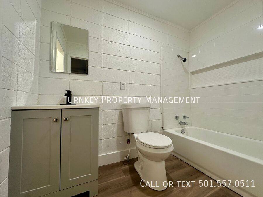 Apartment for rent at 100 Caruthers St, McRae, AR 72102
