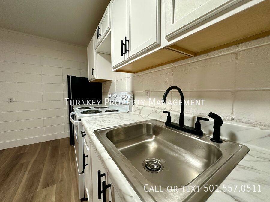 Apartment for rent at 100 Caruthers St, McRae, AR 72102