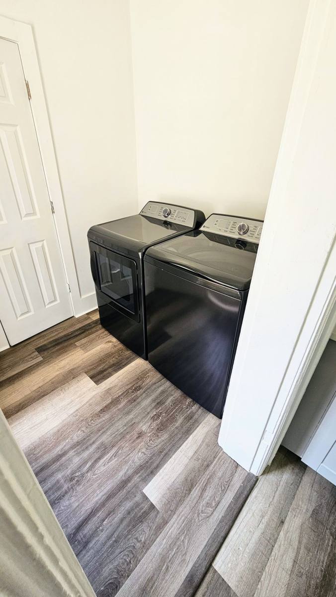 Townhouse for rent at 1421 Gault St, Columbus, OH 43205
