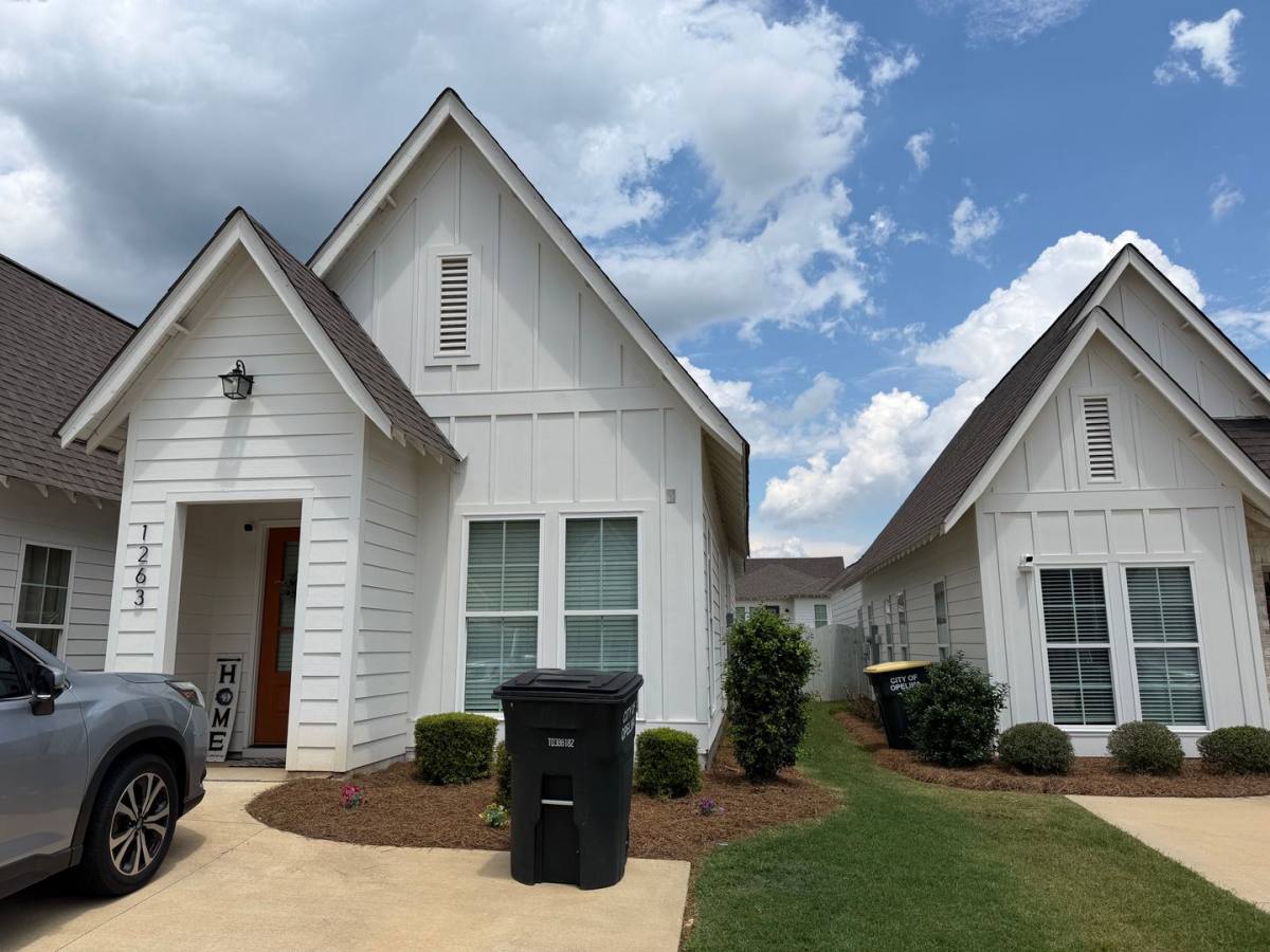 Townhouse for rent at 1263 Burrow Circle, Opelika, AL 36801