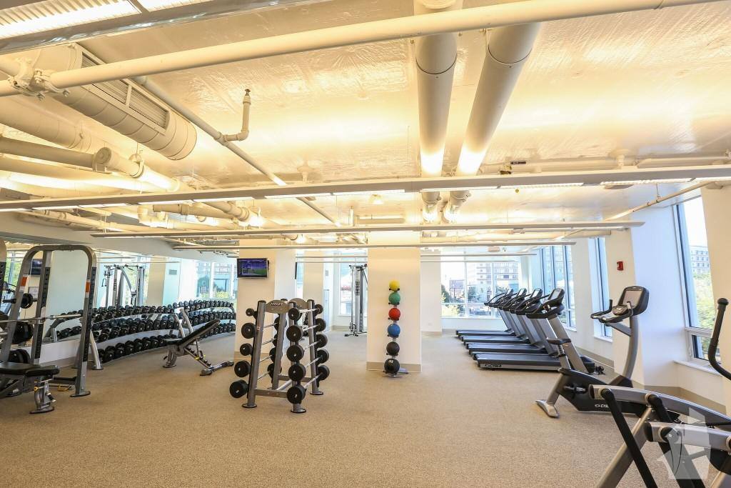 Apartment for rent at 750 N Hudson Ave, Chicago, IL 60654