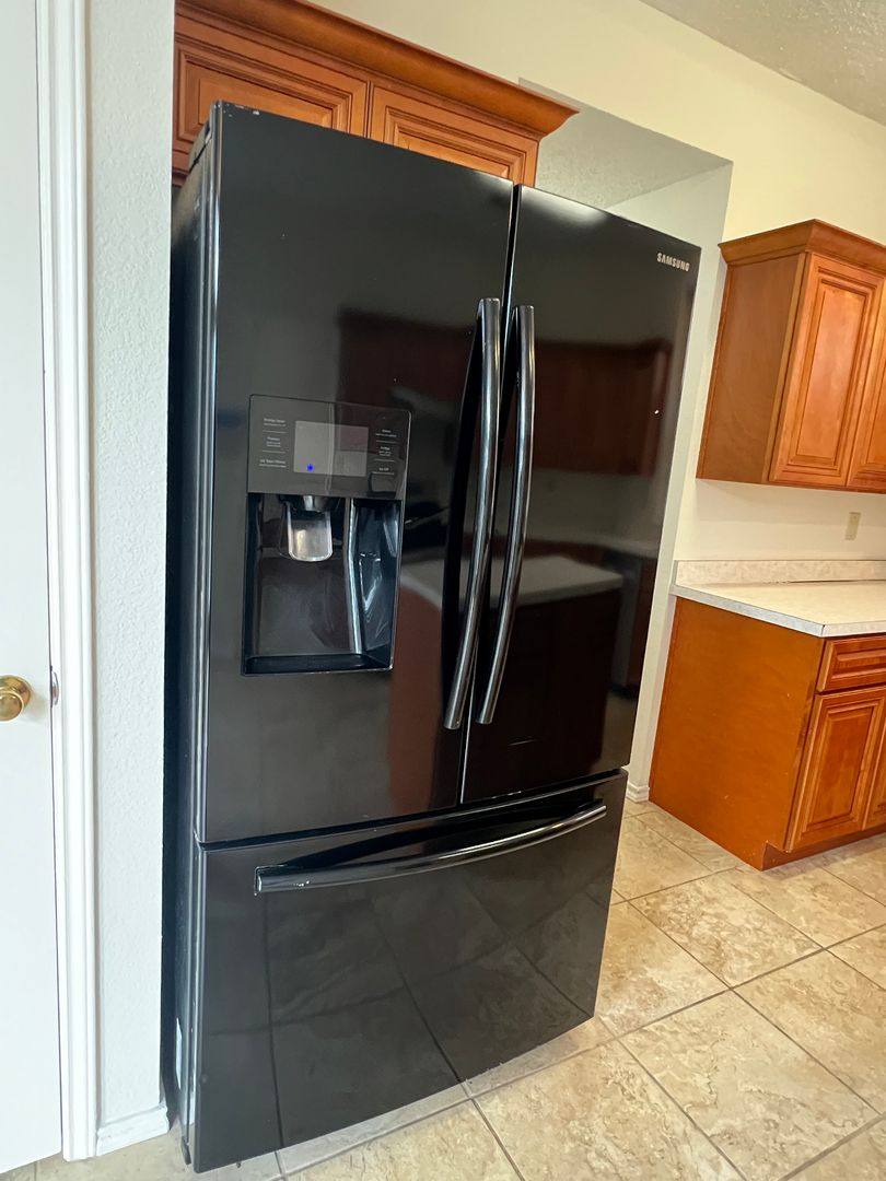 House for rent at 723 Sumner Dr, Mesquite, TX 75149