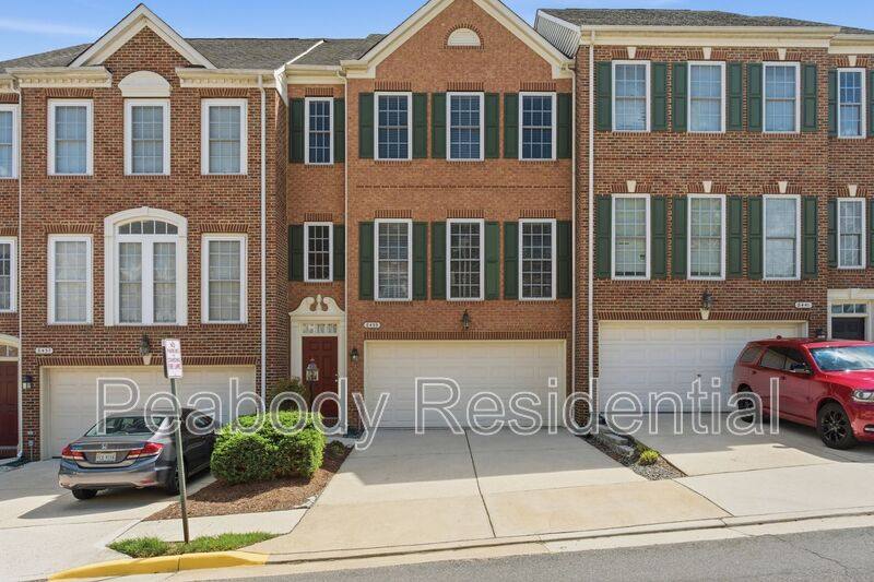 Townhouse for rent at 8439 Kirby Lionsdale Dr, Lorton, VA 22079