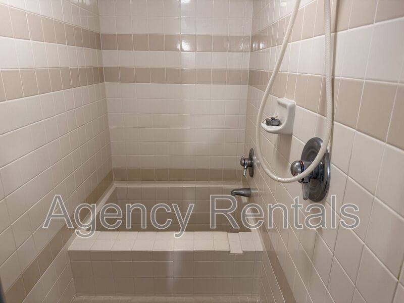 Apartment for rent at 2440 Kuhio Ave #1410, Honolulu, HI 96815